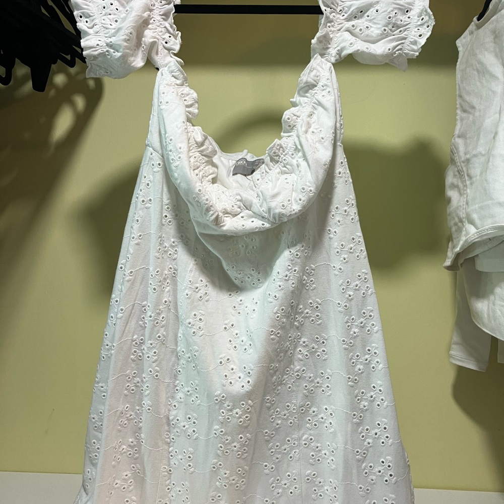 ASOS White Off The Shoulder Mini Dress NWT Size 6